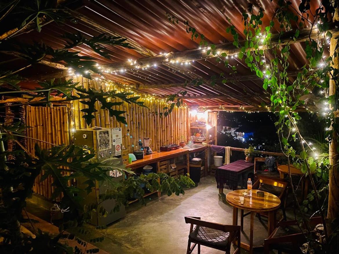 Bajo Las Estrellas Eco Glamping Mazunte Exterior photo